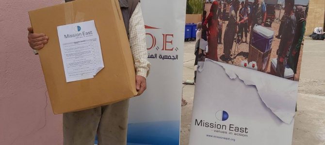 distributed 2000 food baskets to vulnerable families in West Mosul